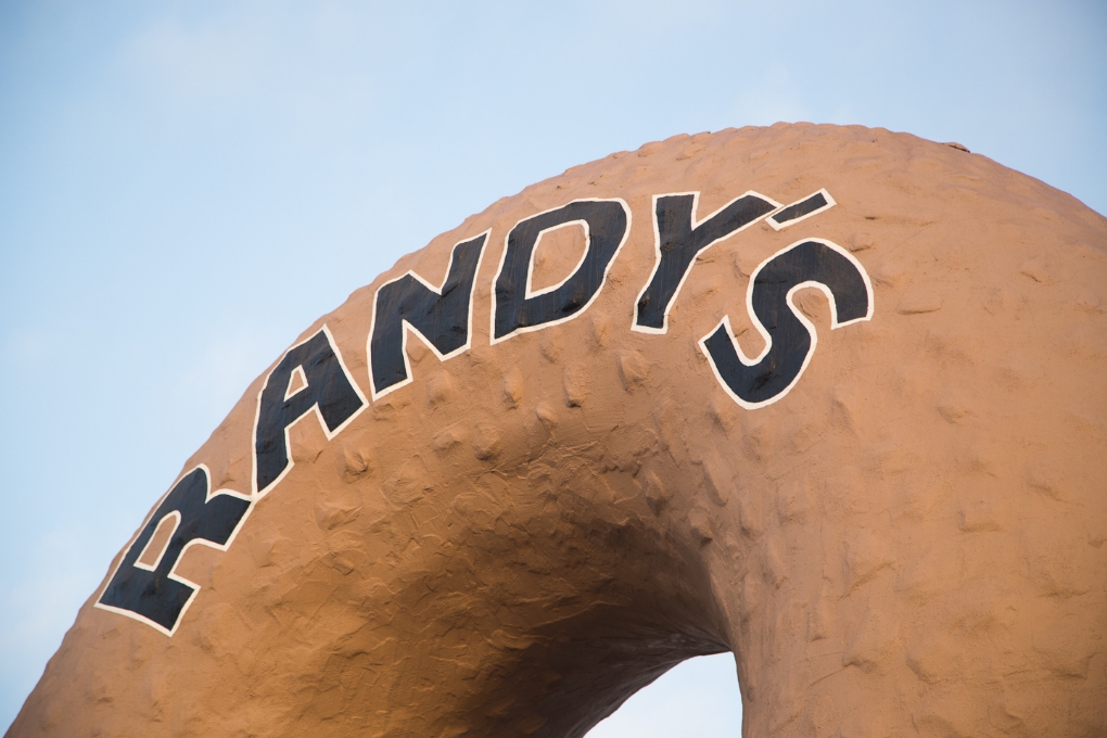 Randys Donuts